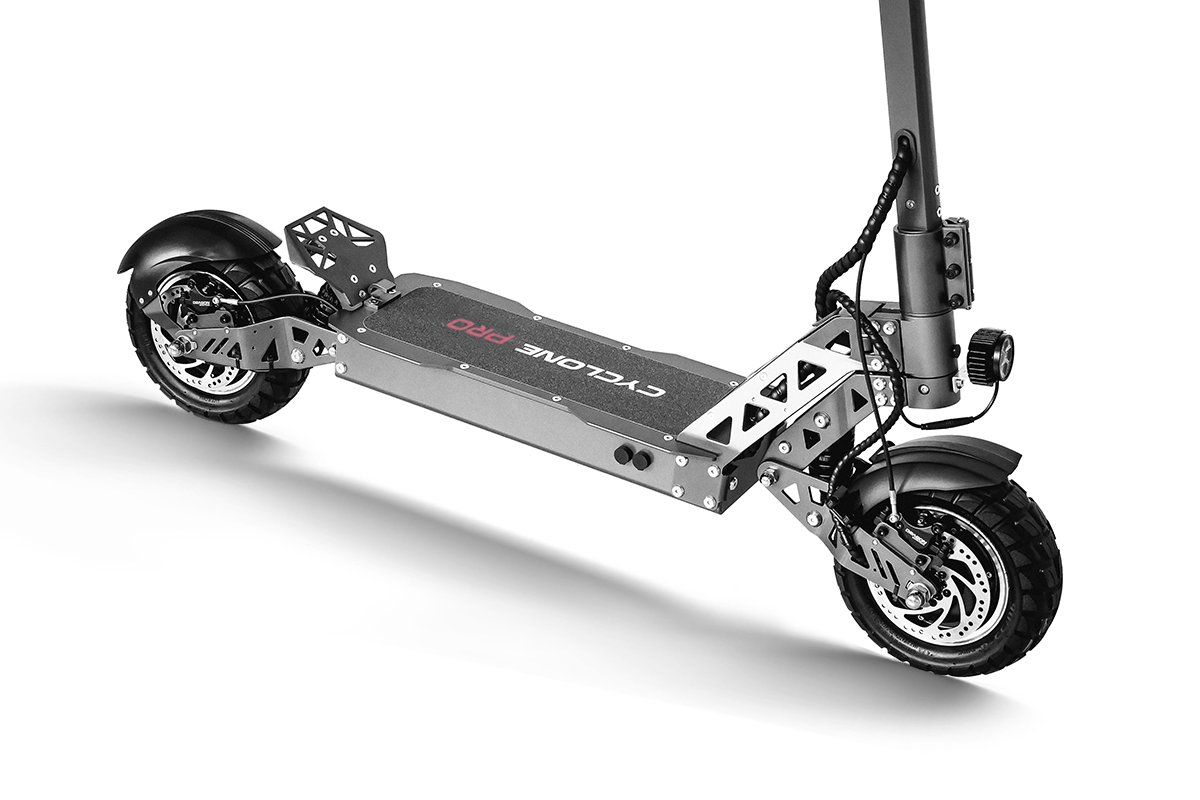 CYCLONE PRO - DUAL MOTOR - All-Terrain Electric Scooter 2000 watts Max 3600 watts - Bike Scooter City