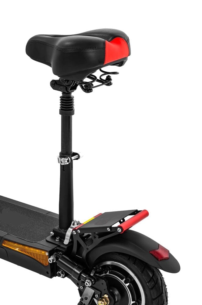ScootMasters  hi all. how many dragon gtr v2 owners have 2 charge ports on  thier scooters.